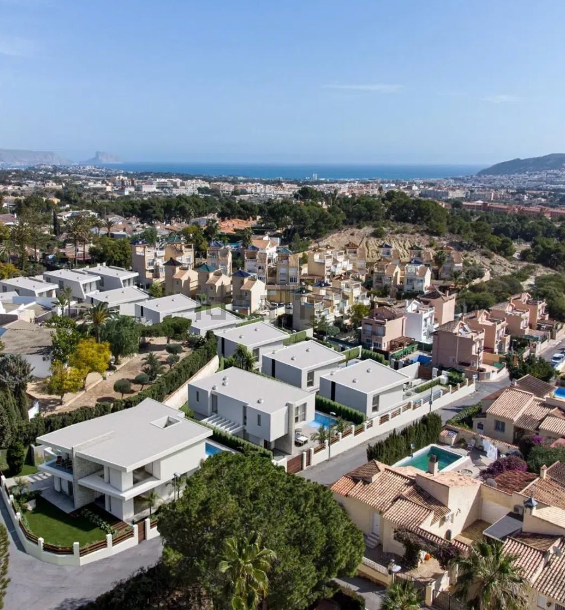 Luchtfoto van de 13 villa's